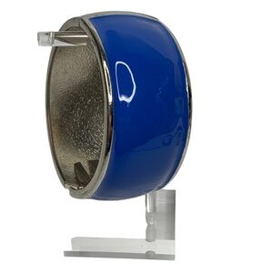 90’s Bright Blue Enamel Magnetic Close Silver Accent Bangle Bracelet 2.5”x2.3:4”